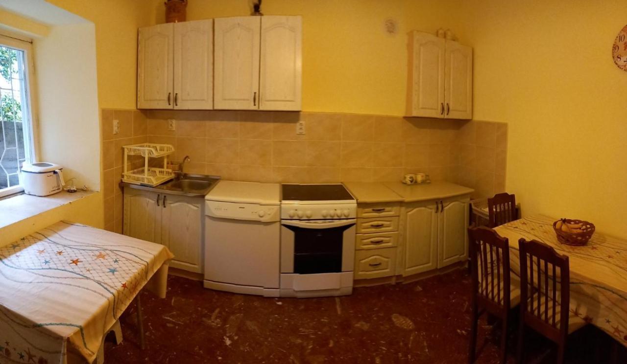 קוטור Apartments Dabovic מראה חיצוני תמונה
